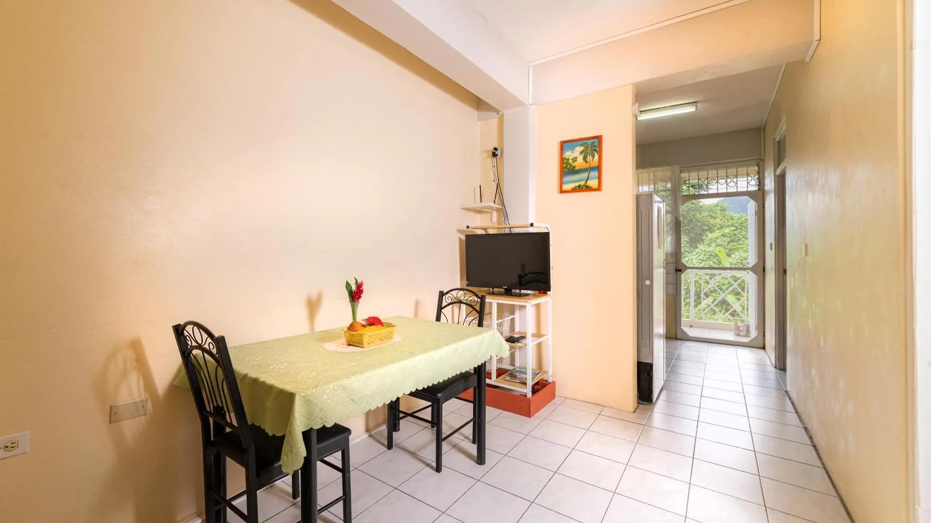 Safari Apartments بورتسموث 0*,  دومينيكا